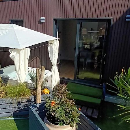 Вилла Au Fond Du Jardin Wintzenheim-Kochersberg Экстерьер фото
